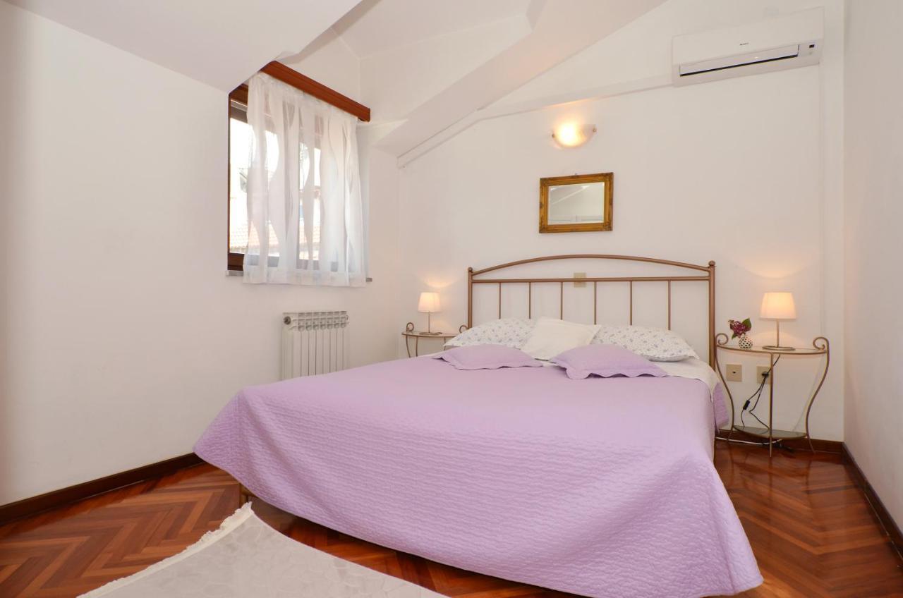 Apartmani Basic 1 Spalato Esterno foto