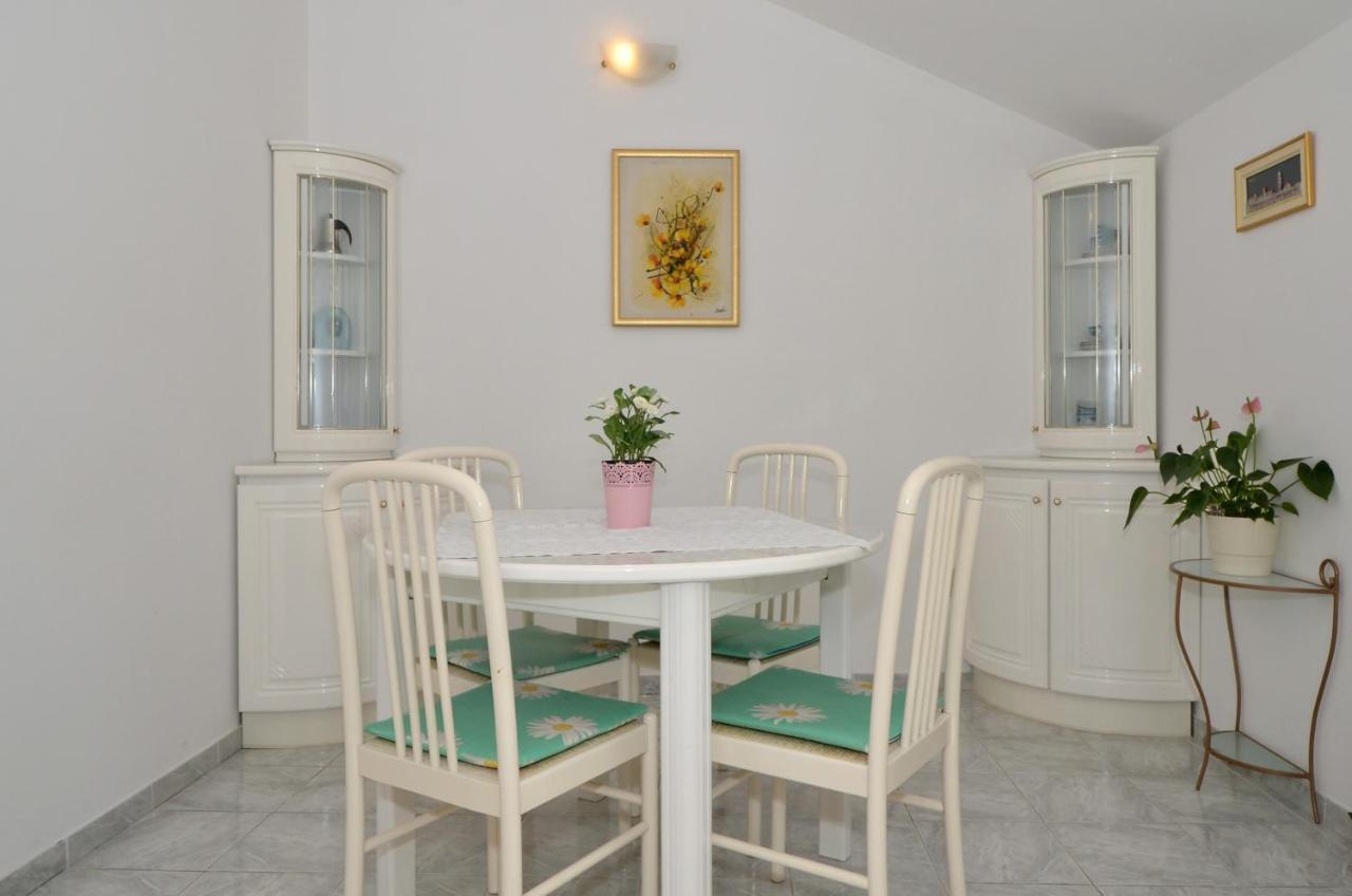 Apartmani Basic 1 Spalato Esterno foto