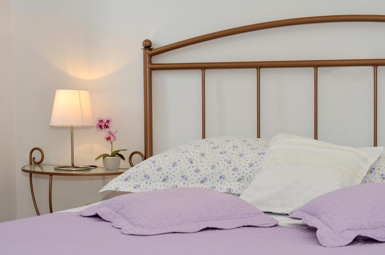 Apartmani Basic 1 Spalato Esterno foto