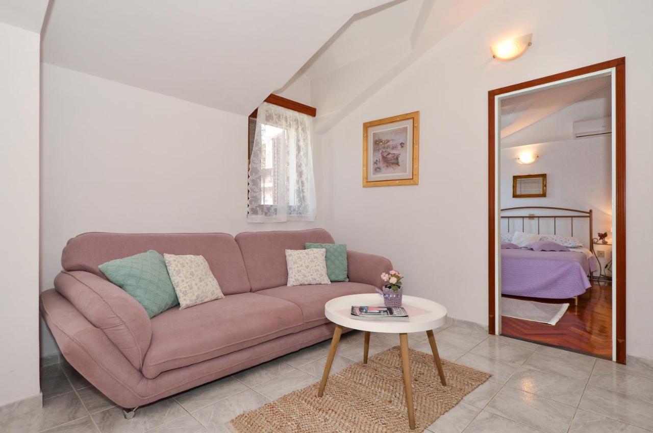 Apartmani Basic 1 Spalato Esterno foto