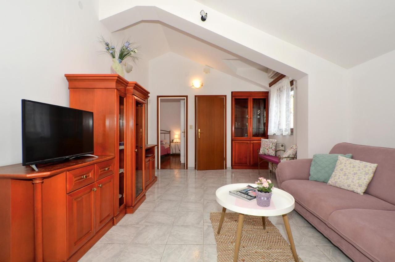 Apartmani Basic 1 Spalato Esterno foto